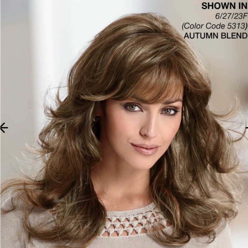 Luxurious Wavy Brown/blonde highlights wig